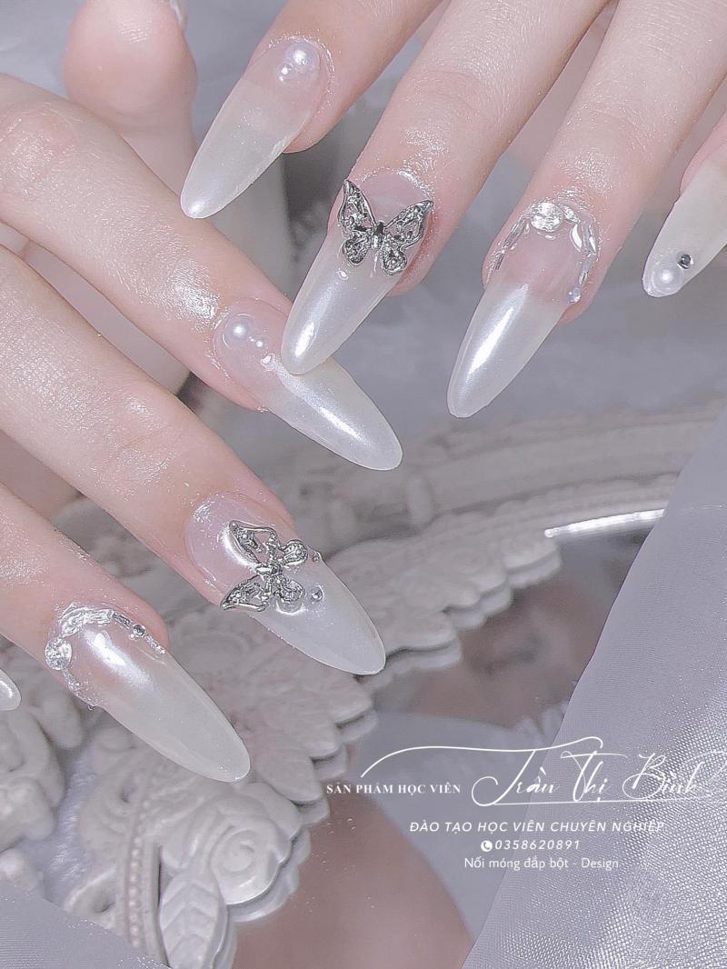 Bình Beauty Nails and Mi