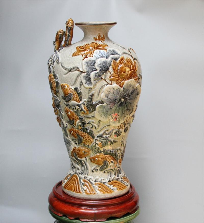 Bình hoa gốm sứ