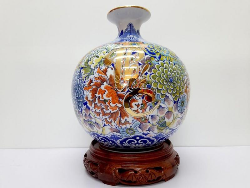 bình gốm sứ