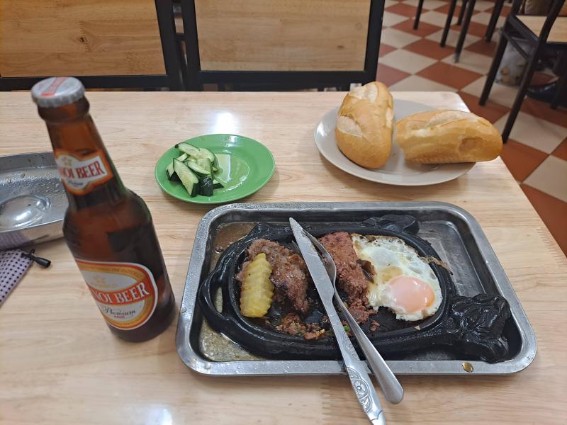 Bít Tết 99