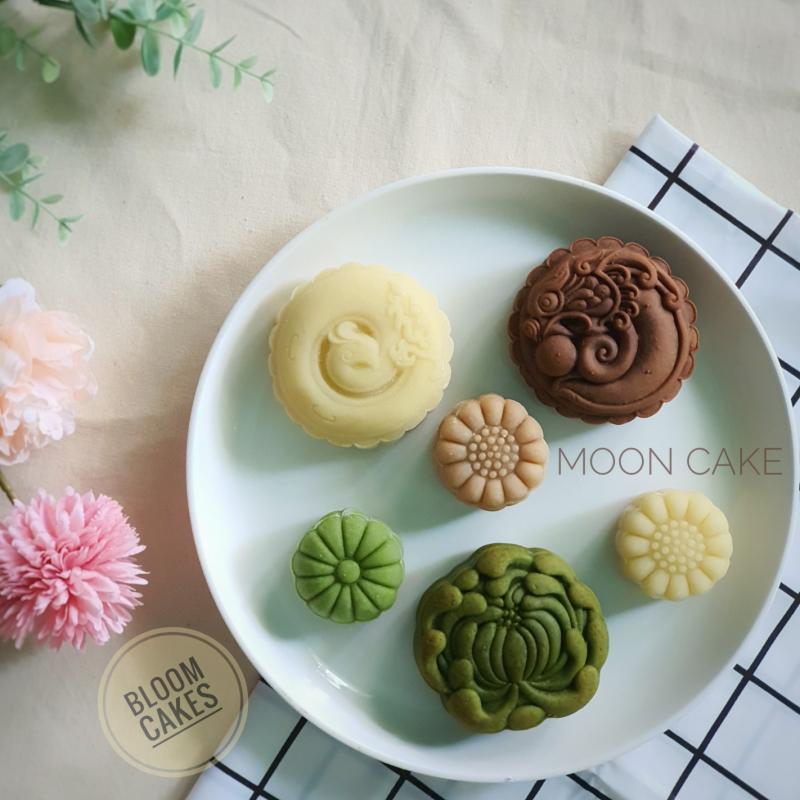 Bloom Cakes