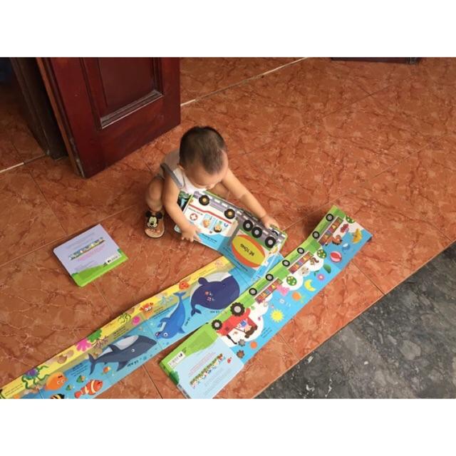 Các bạn nhỏ rất thích thú khi đọc bộ sách này
