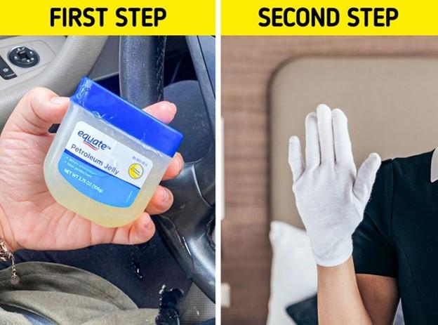 Bôi sáp mỡ và đeo găng tay qua đêm