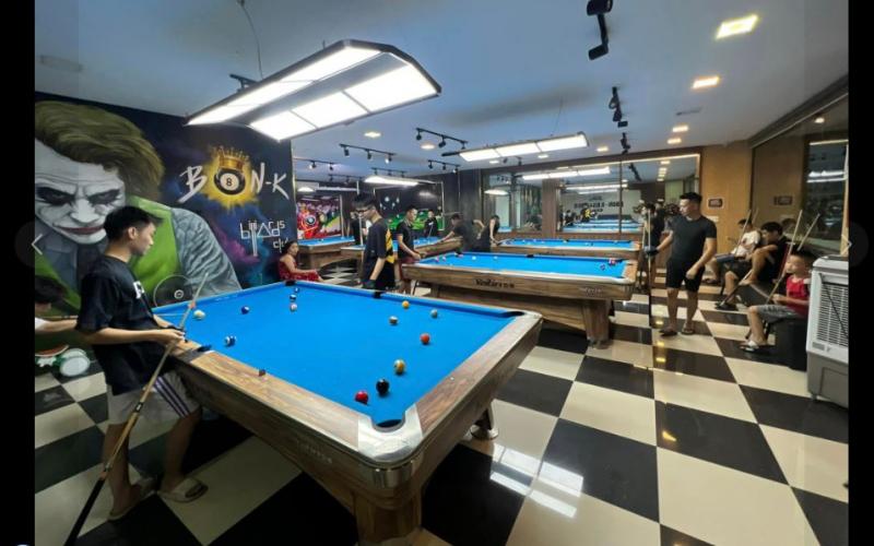 Bon-K billiards club