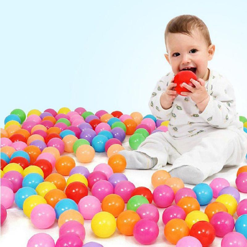 Bóng nhựa nhiều màu sắc