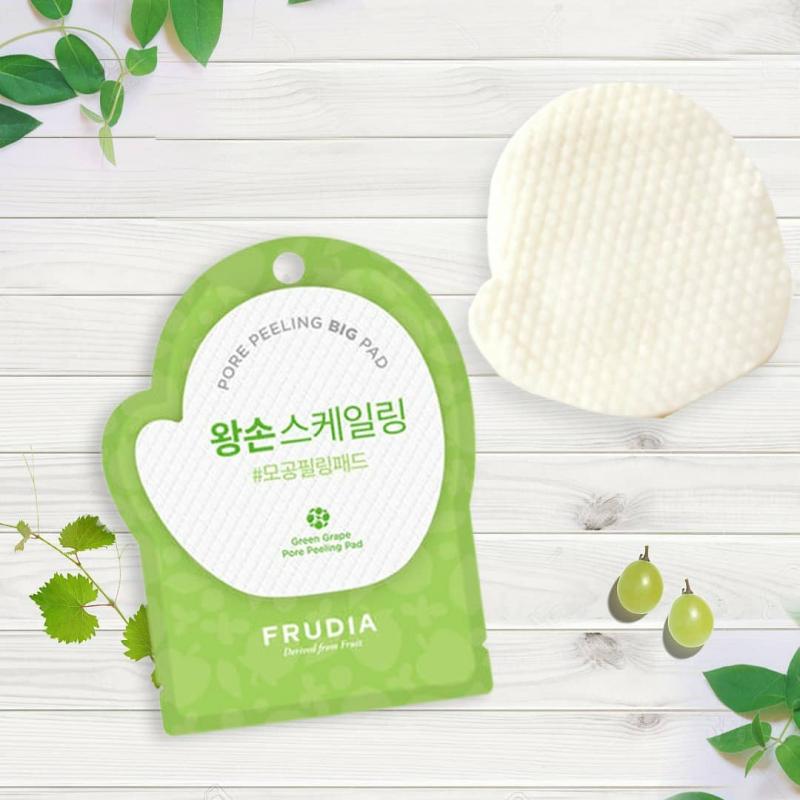 Bông tẩy da chết chiết xuất nho xanh Frudia Green Grape Pore Peeling kiểm soát lỗ chân lông