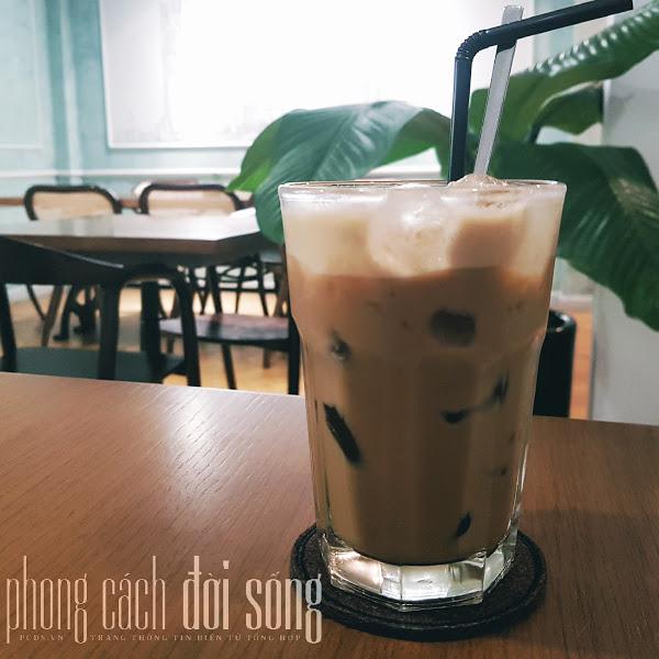 B.story Cafe
