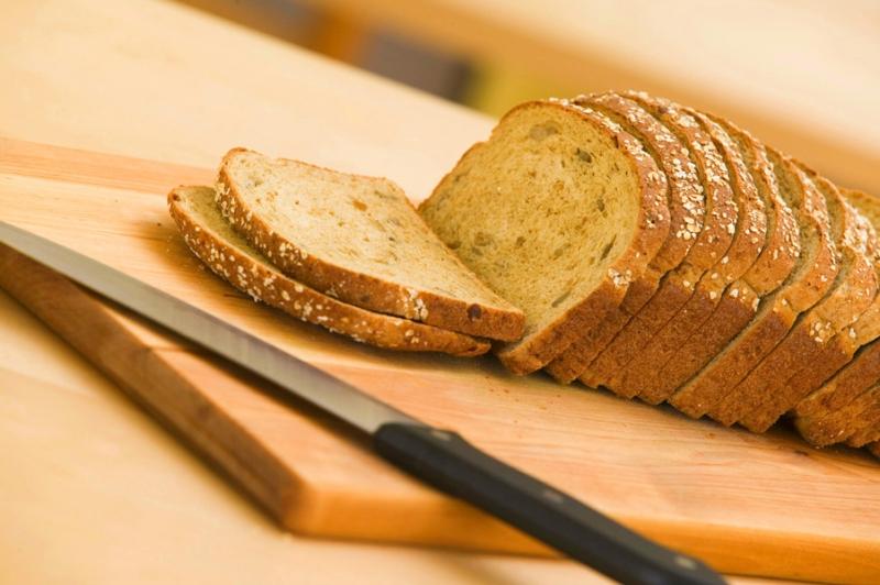 Bánh mì ngũ cốc nguyên hạt