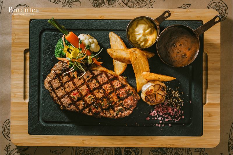 Botanica Restaurant