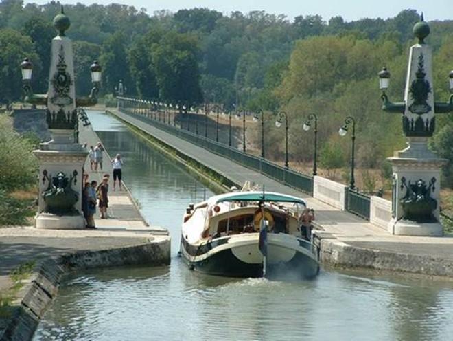 Briare (Pháp)
