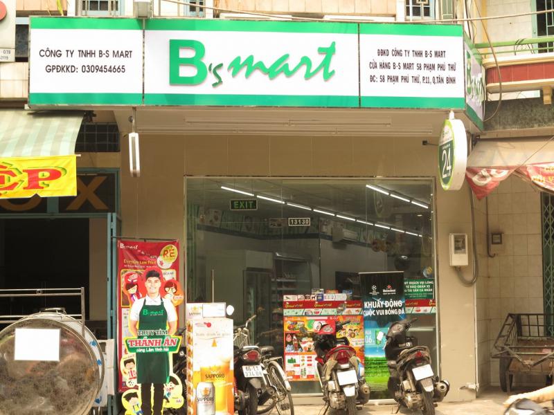 B’s mart