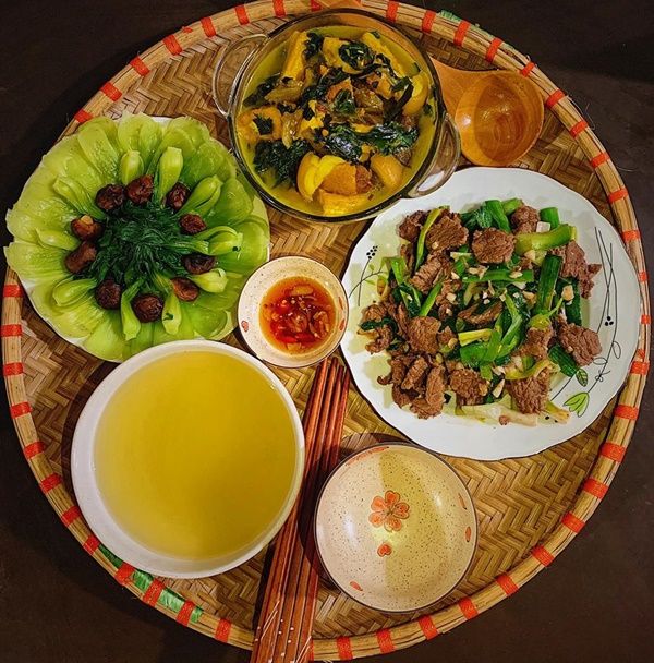 Bữa cơm gia đình