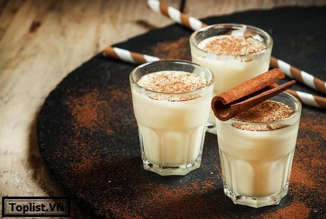 Cocktail eggnog