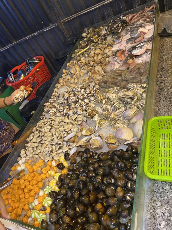 Buffet Hải Sản Cần Giuộc