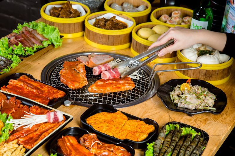 Buffet Lẩu Nướng Nhất Nhất - Mon City