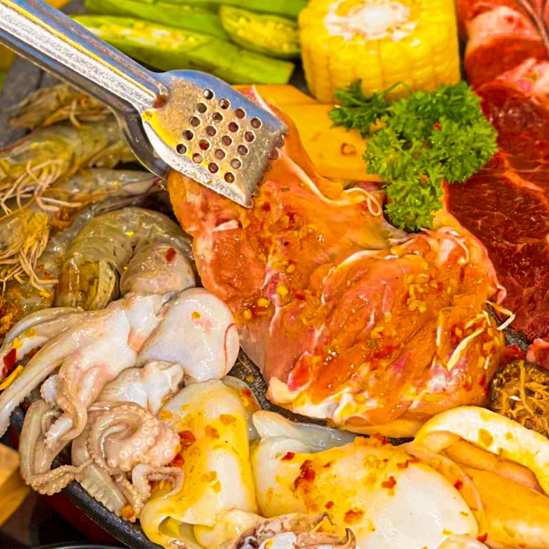 Buffet Lộc Vàng