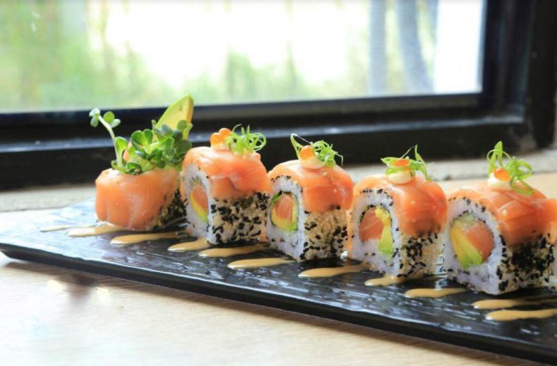 Bụi Sushi
