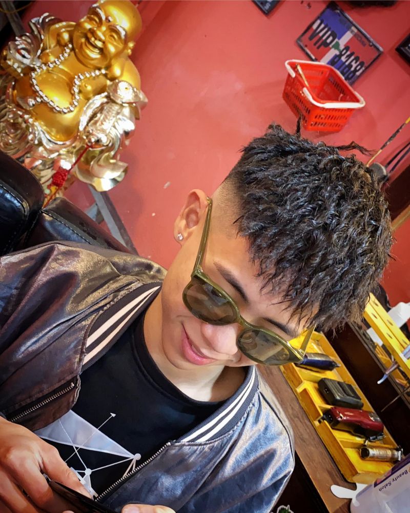 Bùm Barber