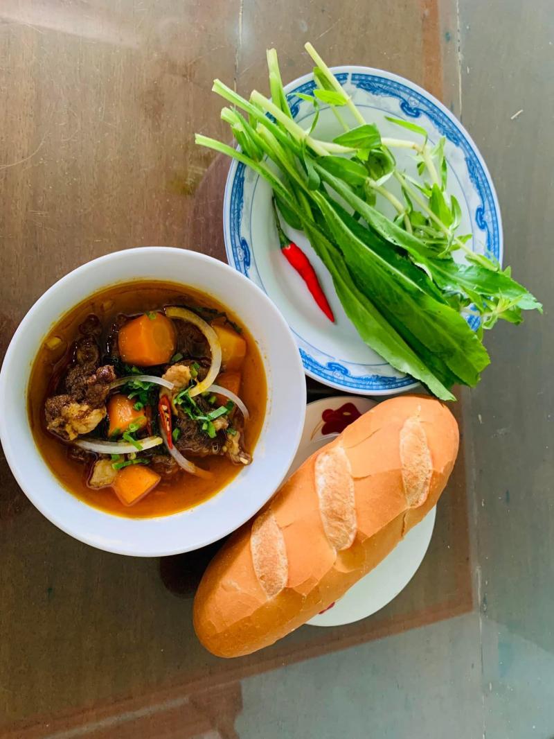 Bún Bò & Bò Kho Cô Sen