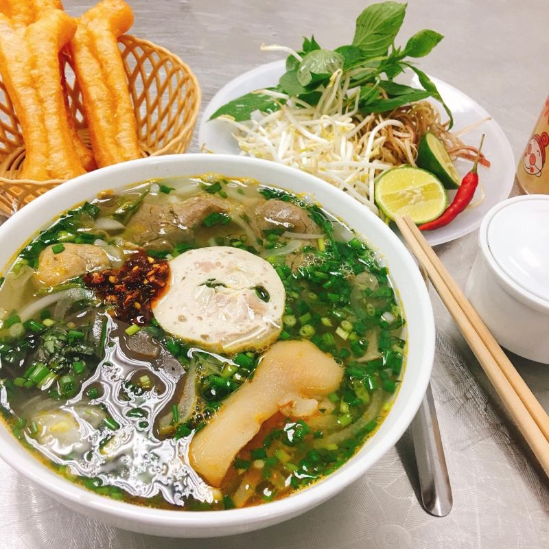 Bún Bò Huế Cô Út