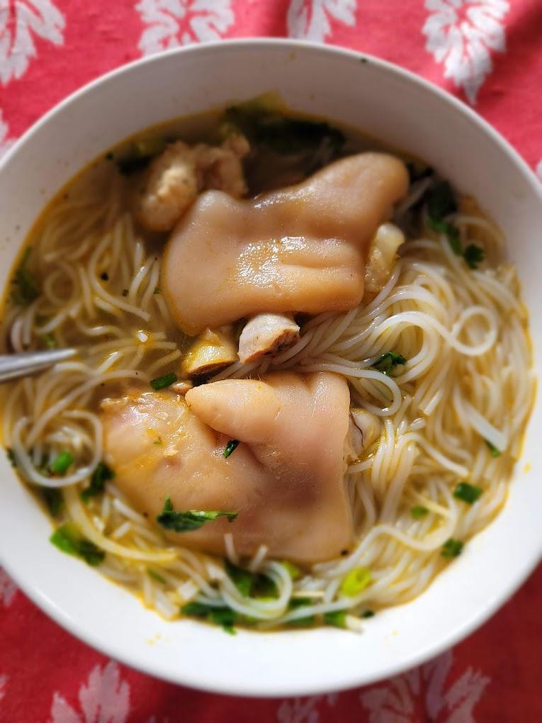 Bún Bò Huế O Hòa