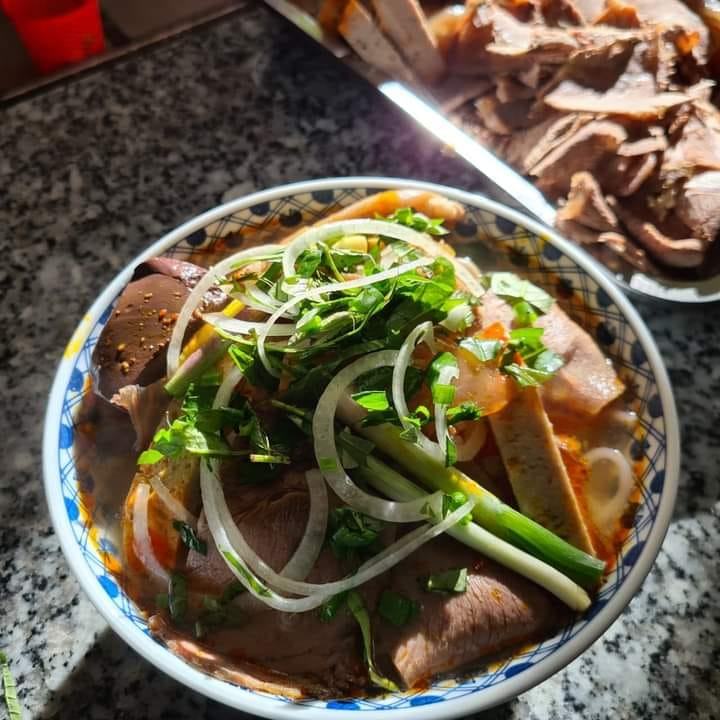 Bún Bò Huế O Năm