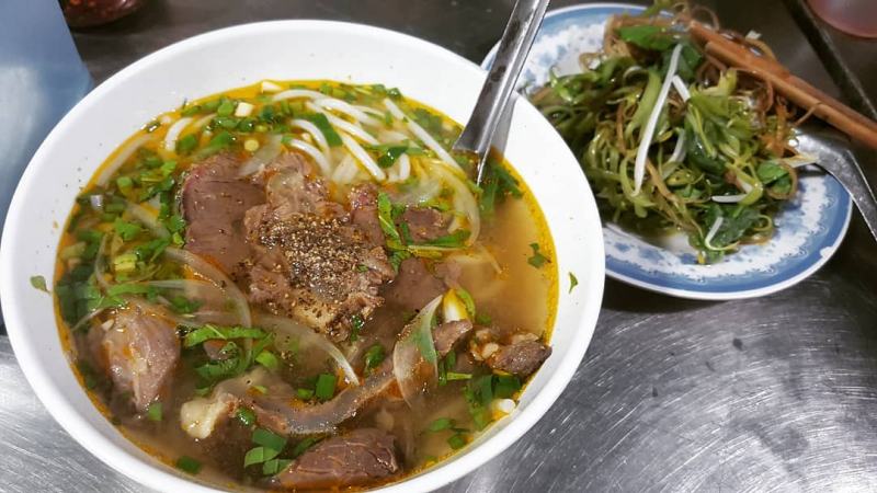 Bún Bò Huế Phong Phú