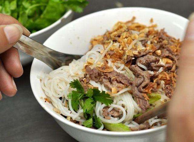 Bún Bò Cô Tuân