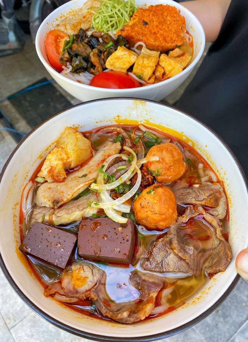 Bún Bò Ngõ