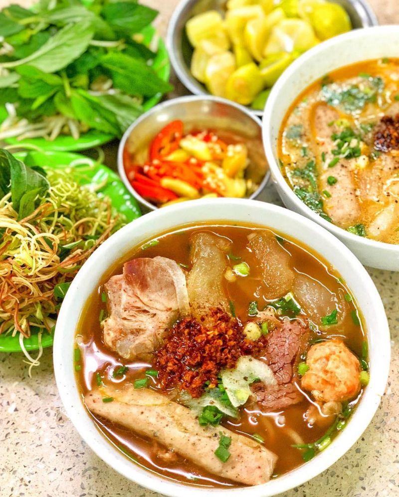 Bún bò huế Sông Hương