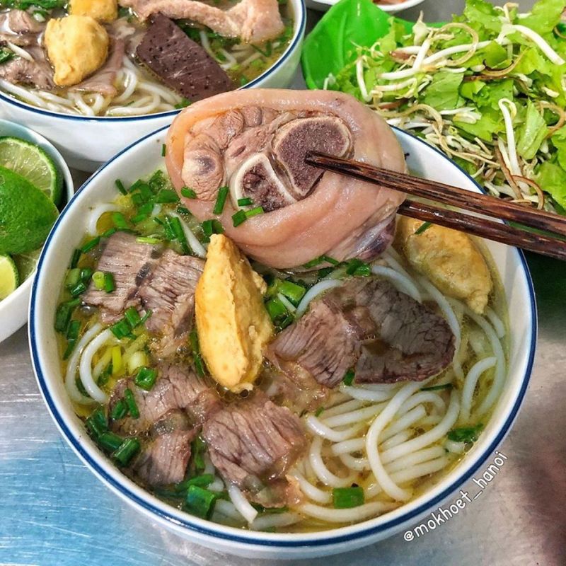 Bún Bò O Loan