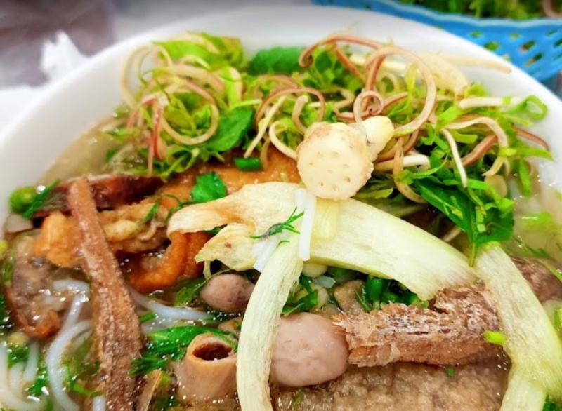 Bún Cá +