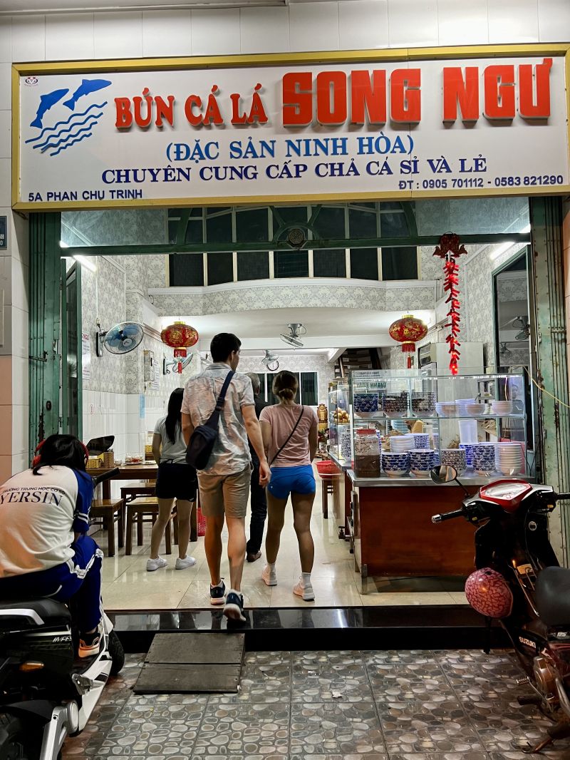 Bún Cá Lá Song Ngư