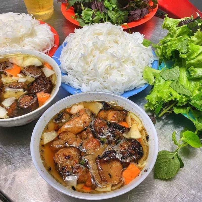 Bún chả Hàng Quạt
