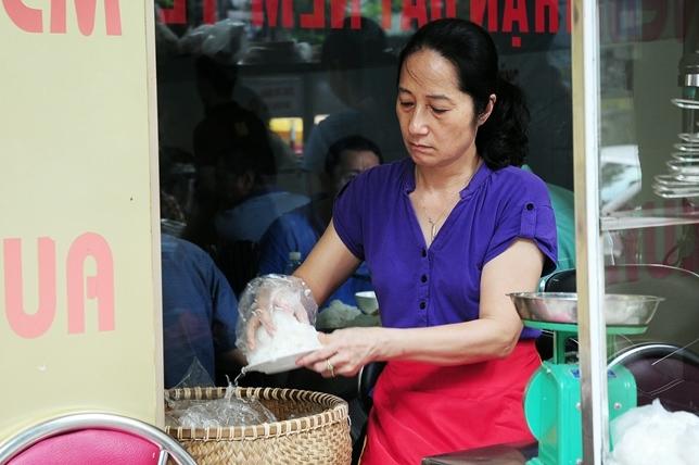 Bún Chả Hương Liên
