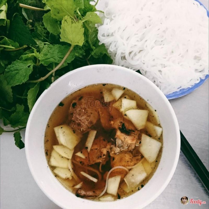 Bún chả Kiều Hà