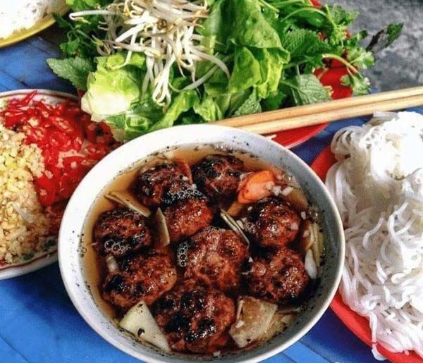 Bún Chả Xuân Tứ