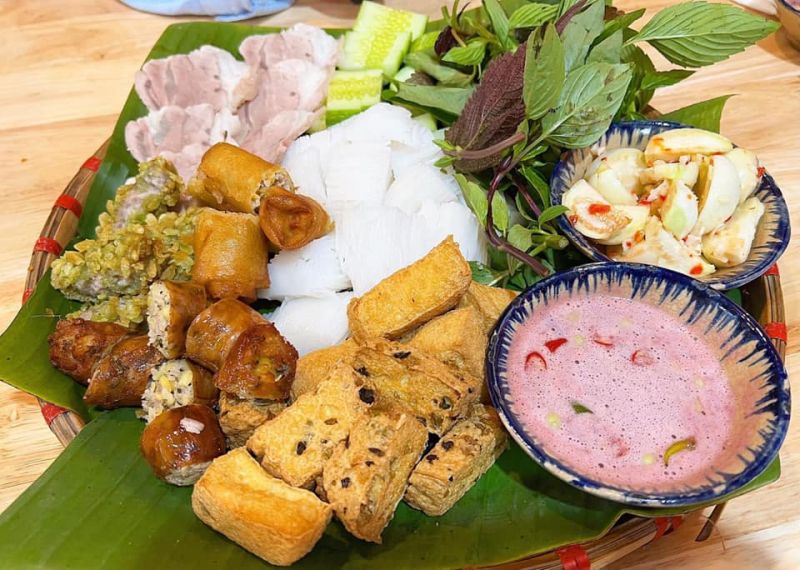Bún đậu Hai chị em