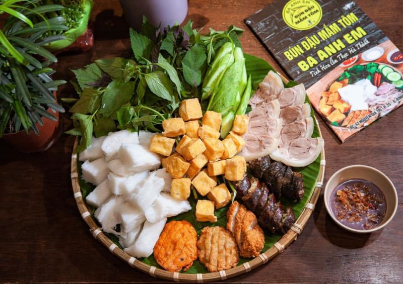 Bún Đậu Mắm Tôm Ba Anh Em