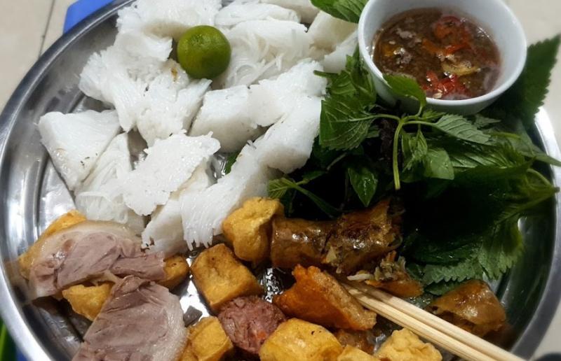 Bún Đậu Mắm Tôm Cô Hoa 25 Ấu Triệu