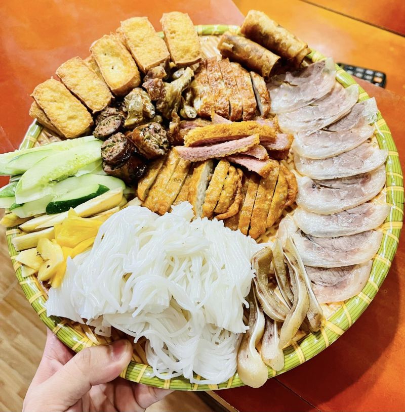 Bún Đậu Ngõ 586