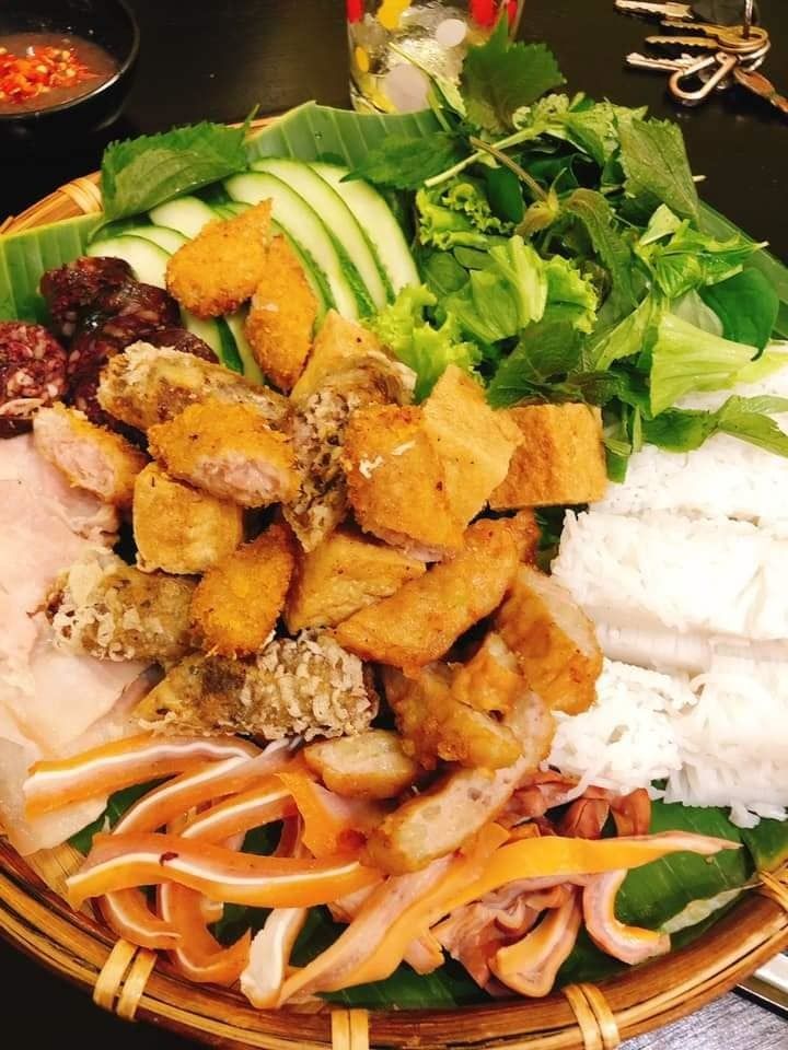 Bún đậu Nhà Bà Mơ
