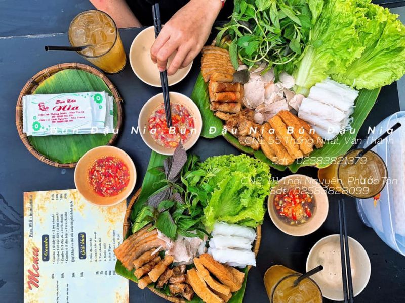 Bún đậu Nia