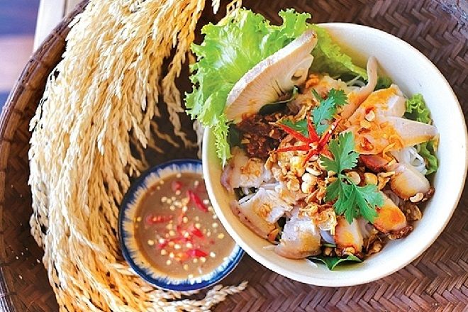 Bún mắm nêm Đà Nẵng