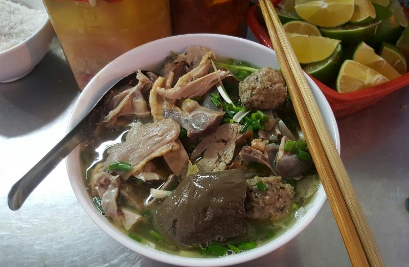 Bún ngan cô Hiền