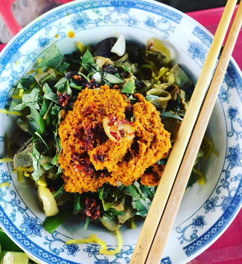 Bún nghệ O Két﻿