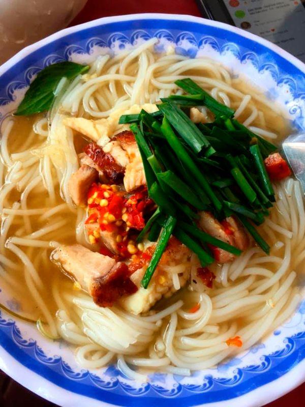 Bún nước lèo Cây nhãn