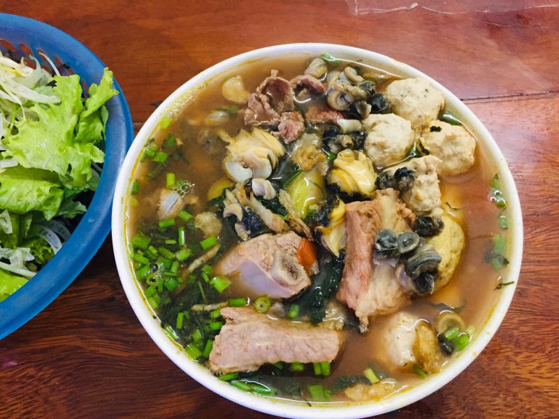 Bún ốc lẩu ốc 173 Tô Hiệu Hà Đông