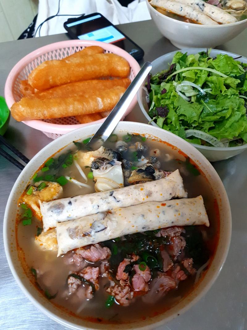 Bún ốc Thủy