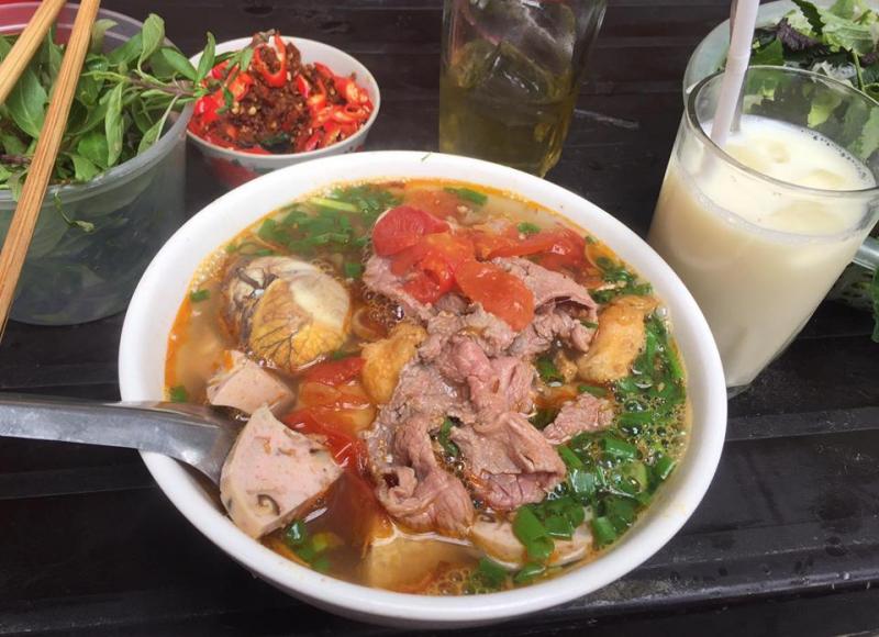 Bún riêu Hàng Lược